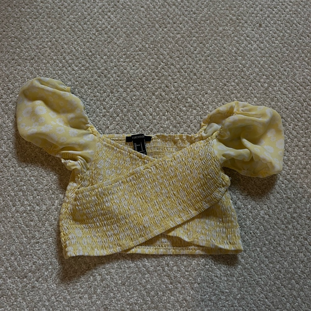 Forever 21 white and yellow crop top crossed over